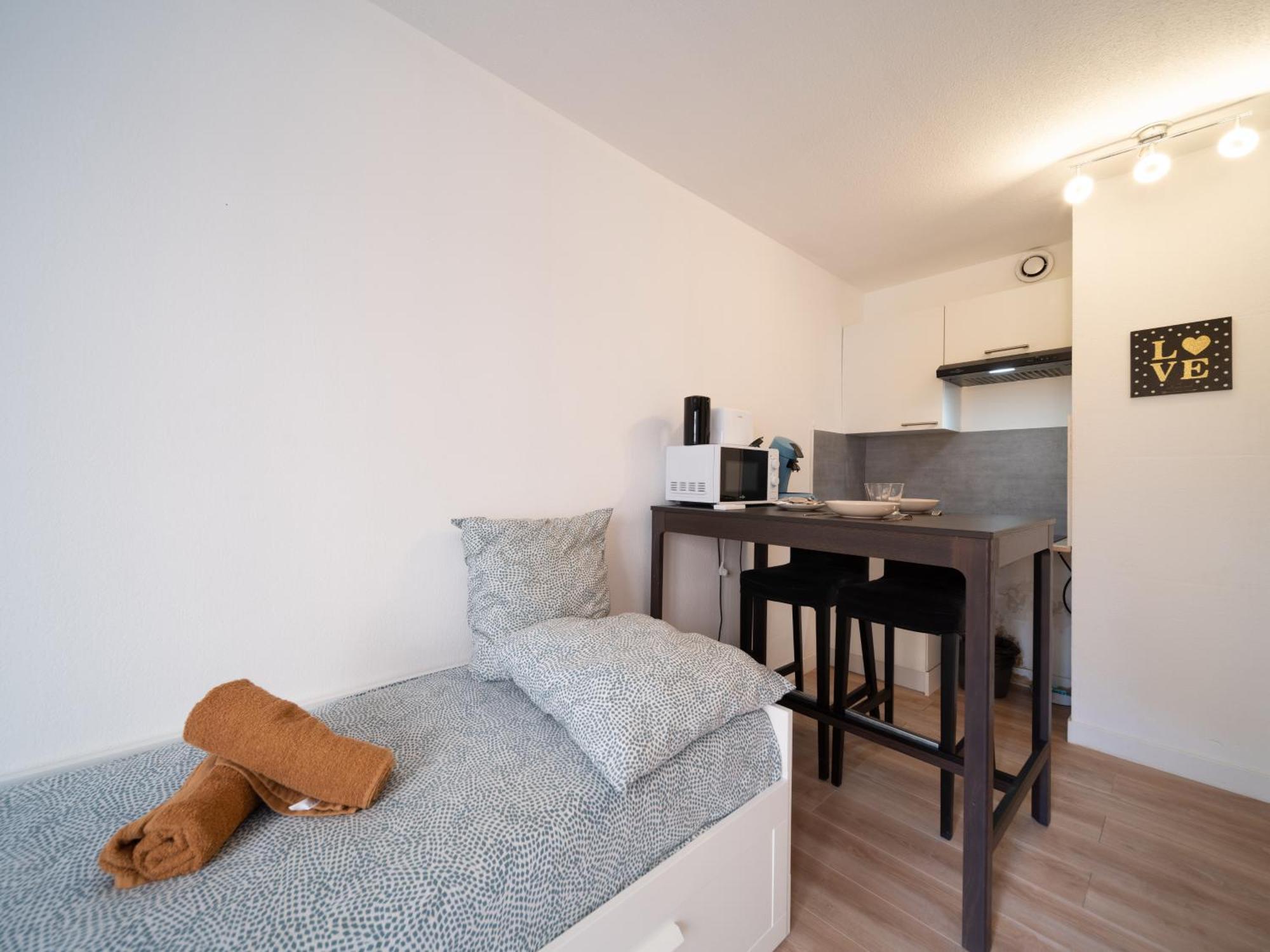 Appartement Tout Equipe A 6Min De La Gare St Charles Marseille Eksteriør billede